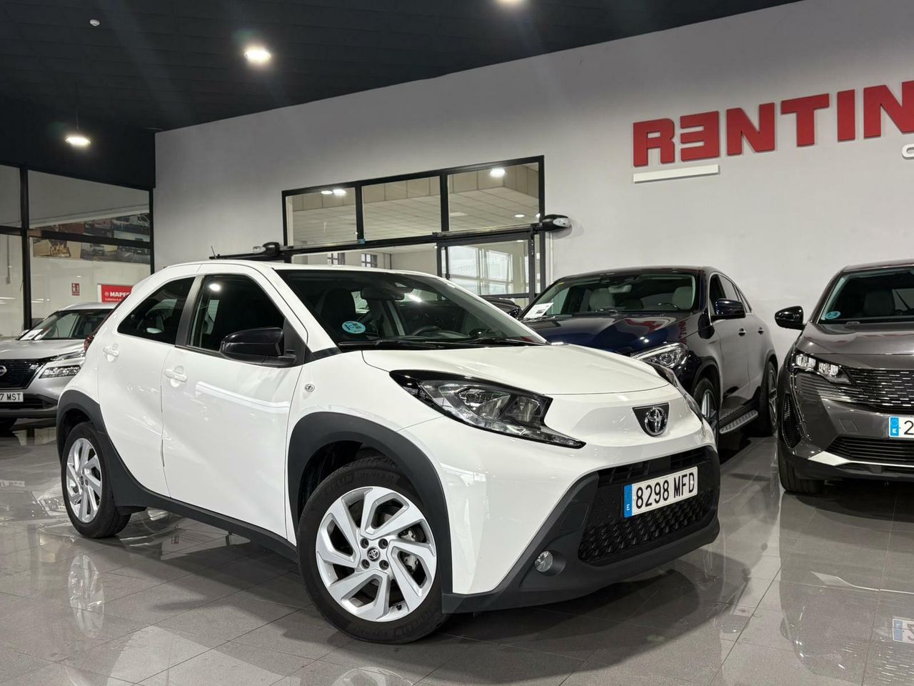 Toyota Aygo X Cross 1.0 vvt-i 72cv play - Foto 2