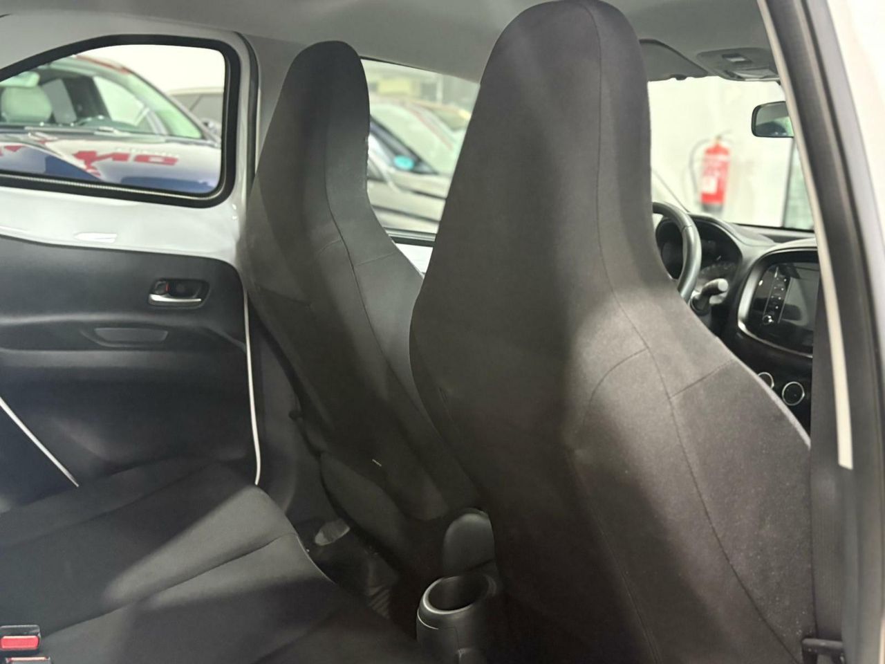 Toyota Aygo X Cross 1.0 vvt-i 72cv play - Foto 2
