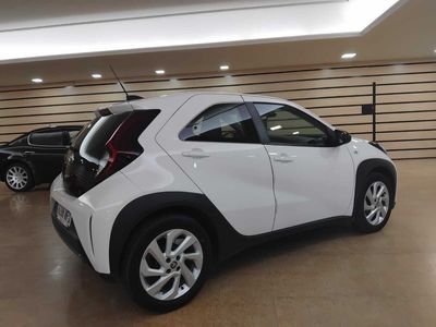 Toyota Aygo X Cross 1.0 vvt-i 72cv play