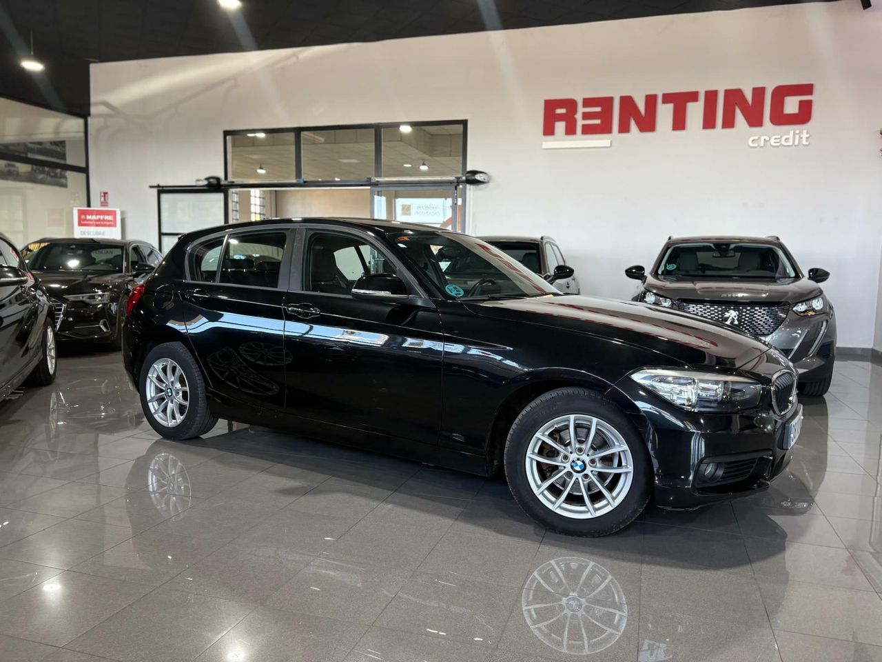 BMW Serie 1 116D BLACK - Foto 2