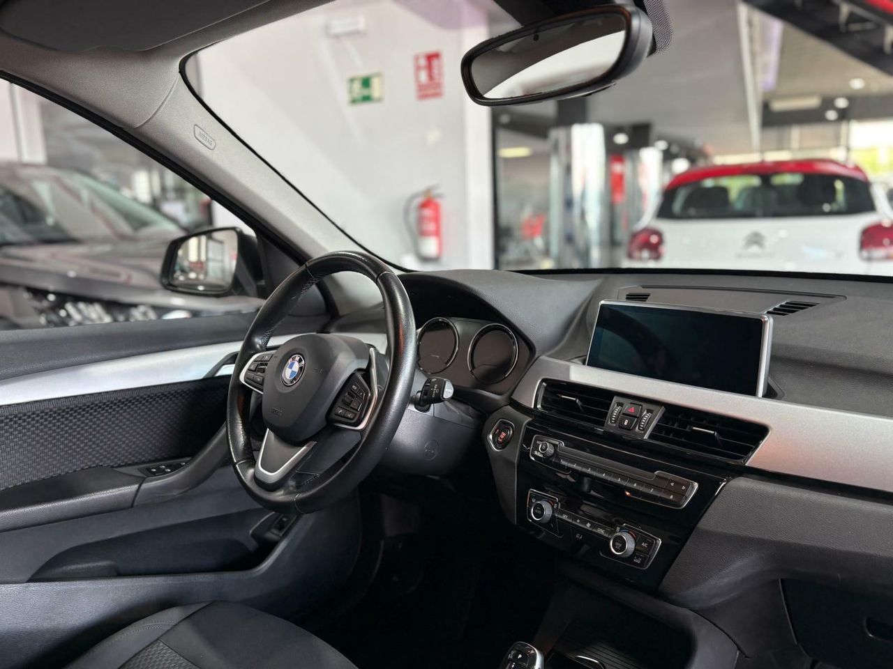 BMW X1 S DRIVE  18D AUT.  - Foto 2