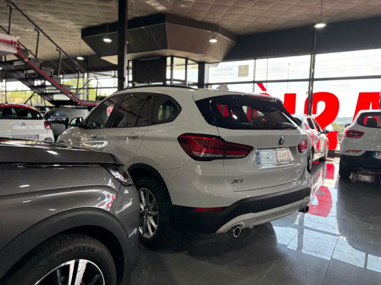 BMW X1 S DRIVE  18D AUT.  - Foto 2