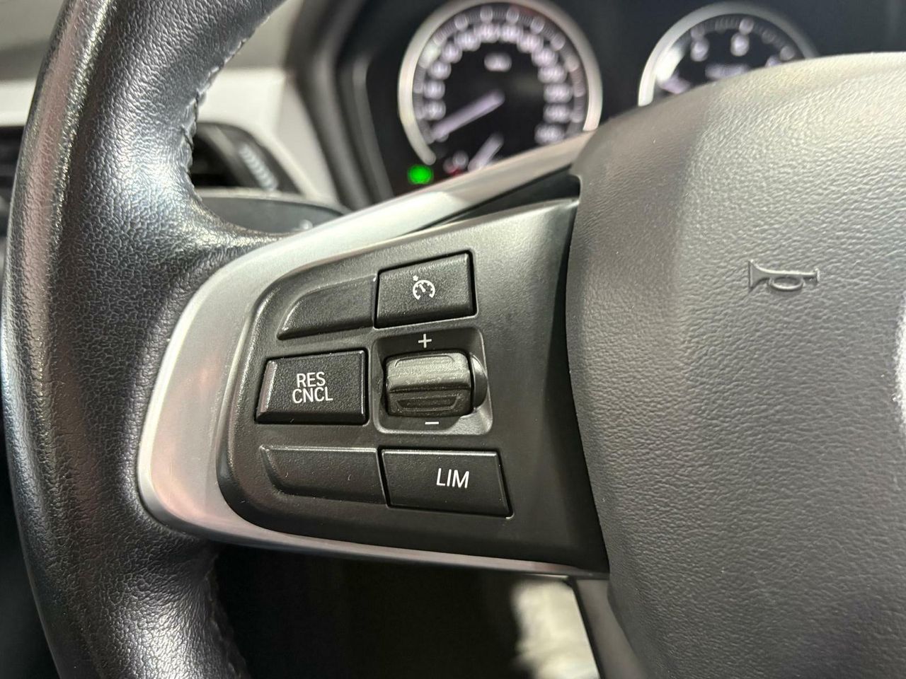 BMW X1 S DRIVE  18D AUT.  - Foto 2