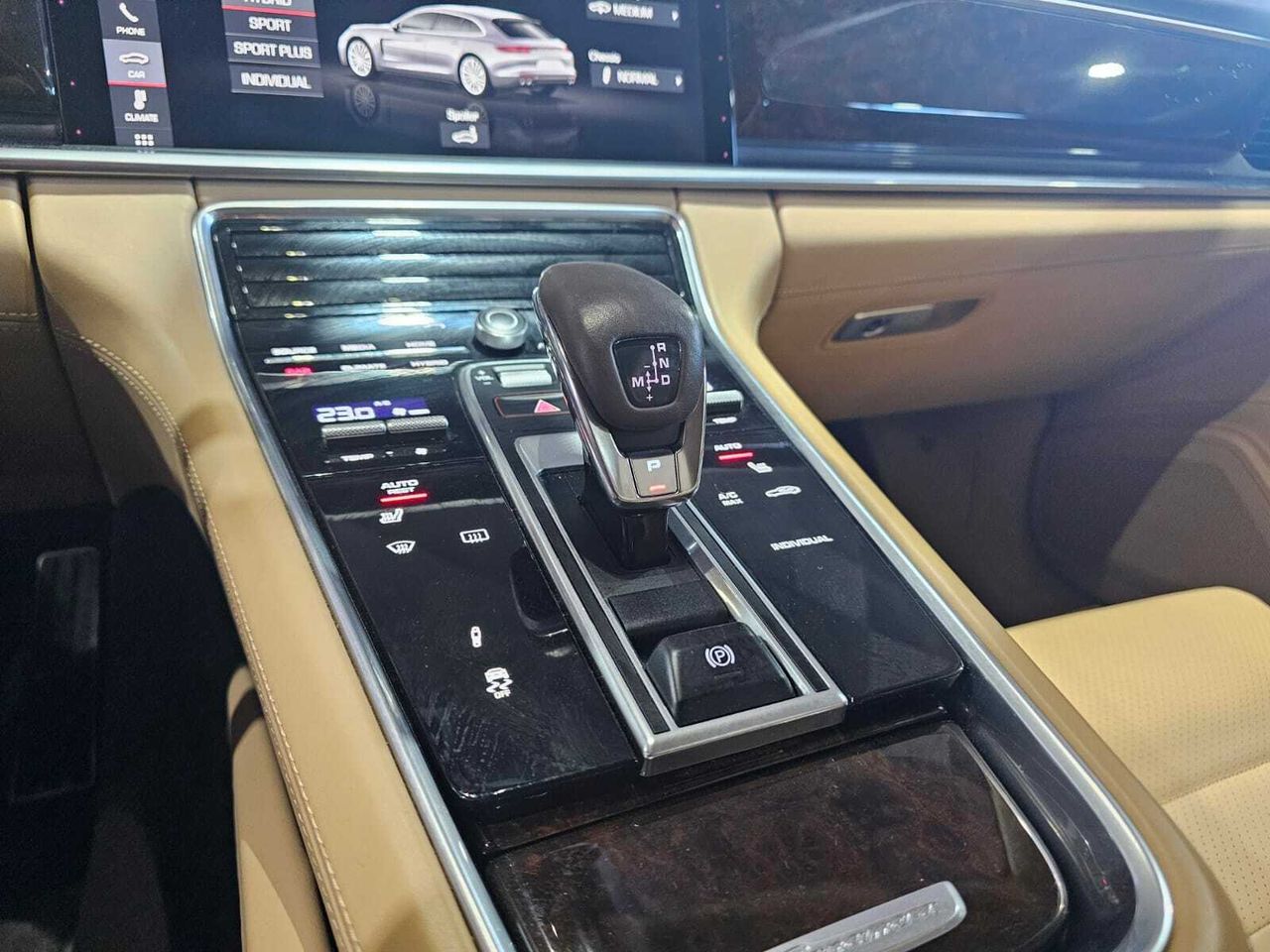 Porsche Panamera Sport Turismo 2.9i E-Hybrid  - Foto 2