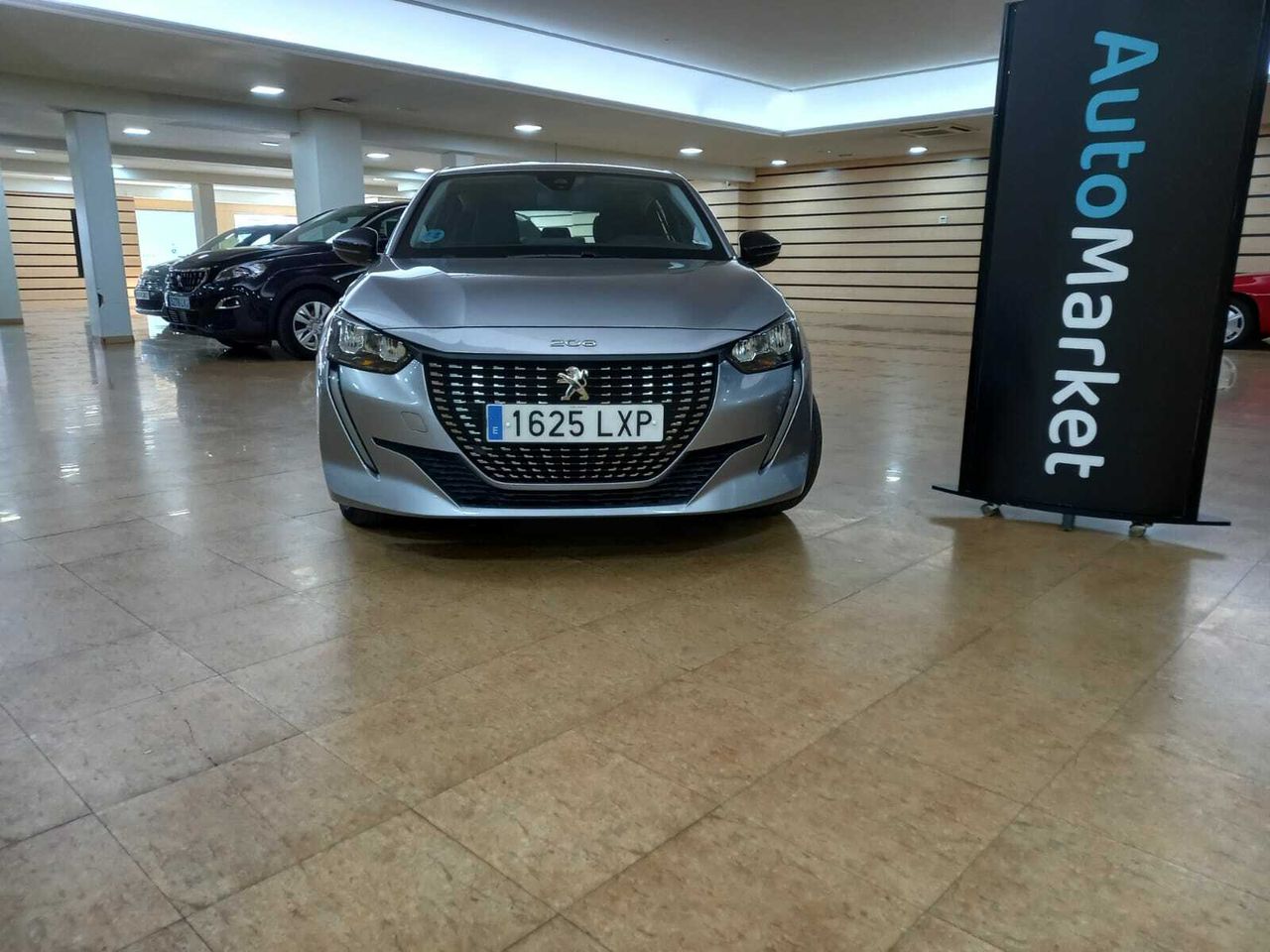 Peugeot 208 PureTech 55kW (75CV) Active Pack . PureTech 55kW (75CV) Active Pack . - Foto 2