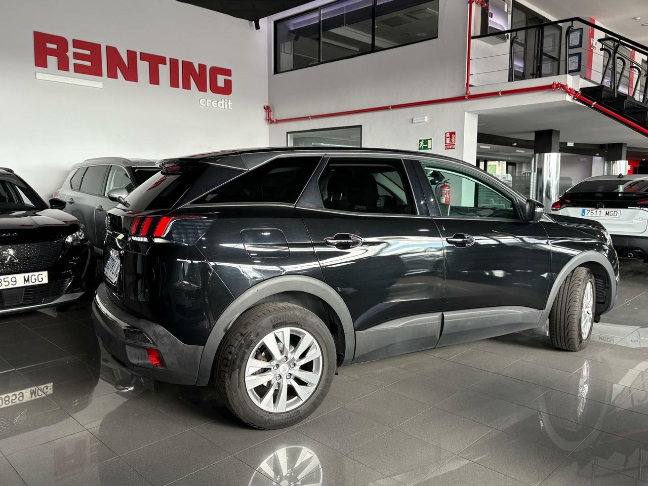 Peugeot 3008 3008 1.6 Blue HDi  Blue Navi Sport-Seats Klima PDC ... - Foto 2