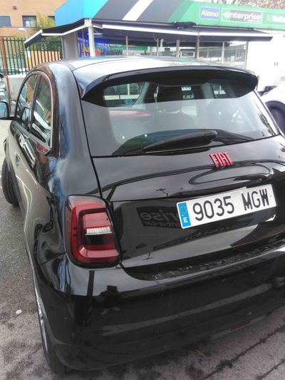Fiat 500 RED HB 320KM 85KW (118CV) 380 KM AUTONOMIA