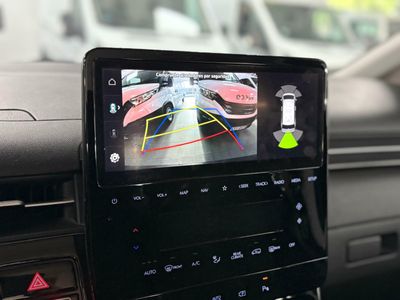 Hyundai Staria 2.2 CRDI Maxx 9S 9 PLAZAS