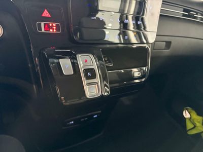 Hyundai Staria 2.2 CRDI Maxx 9S 9 PLAZAS