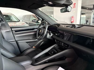 Porsche Macan 4 ELECTRIC 