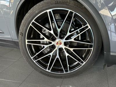 Porsche Macan 4 ELECTRIC 