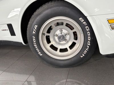 Chevrolet Corvette C3 STINGRAY AUT.