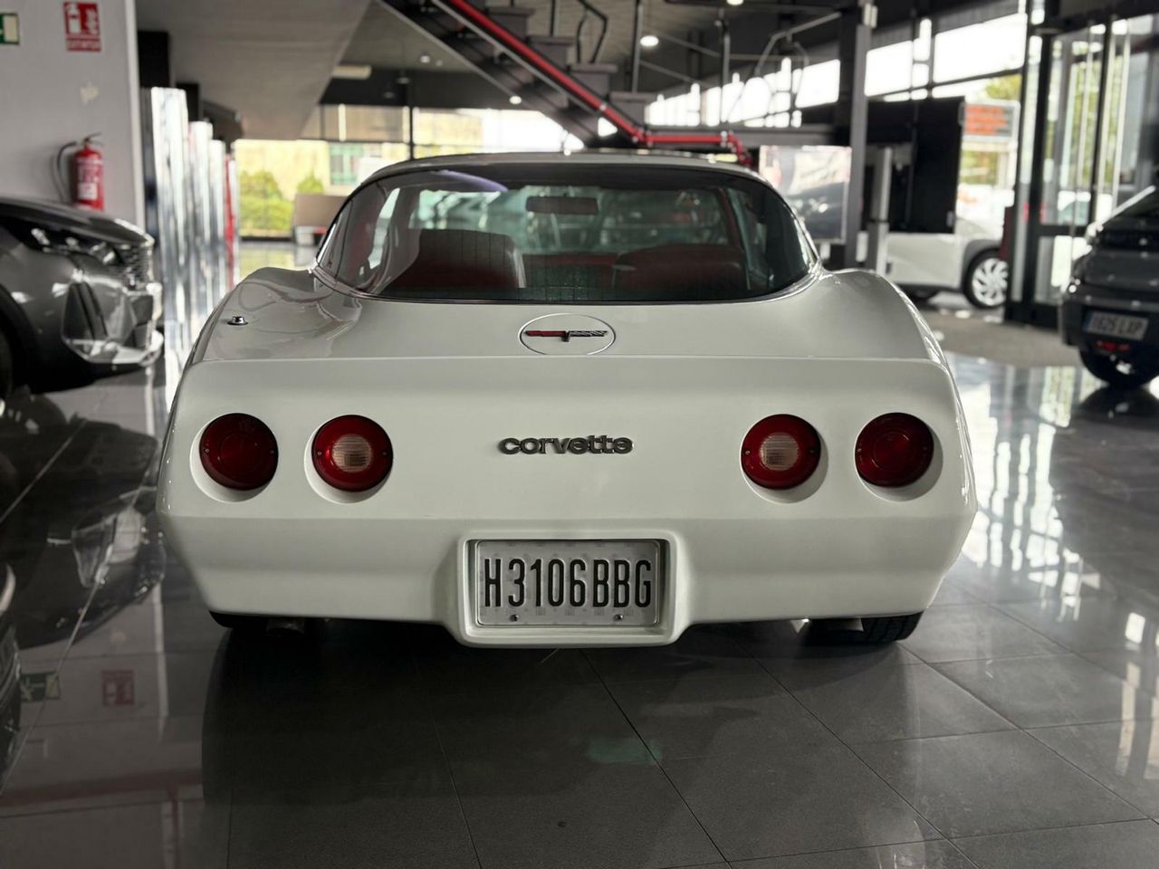 Chevrolet Corvette C3 STINGRAY AUT. - Foto 2
