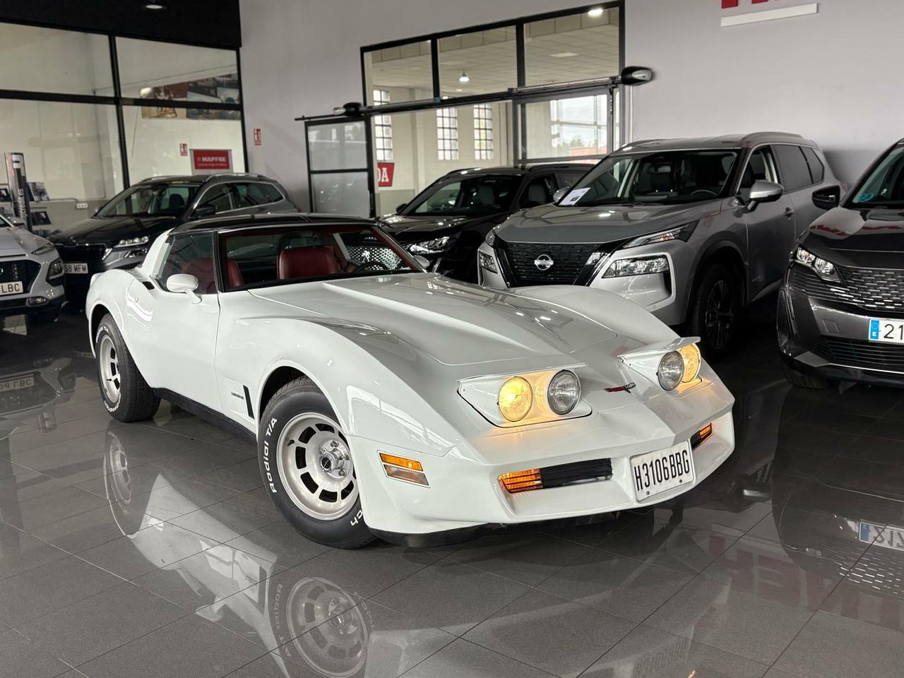 Chevrolet Corvette C3 STINGRAY AUT. - Foto 2