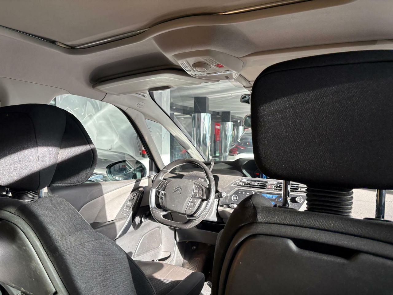 Citroën Grand C4 Picasso 7 PLAZAS 150CV PACK CONFORT - Foto 2