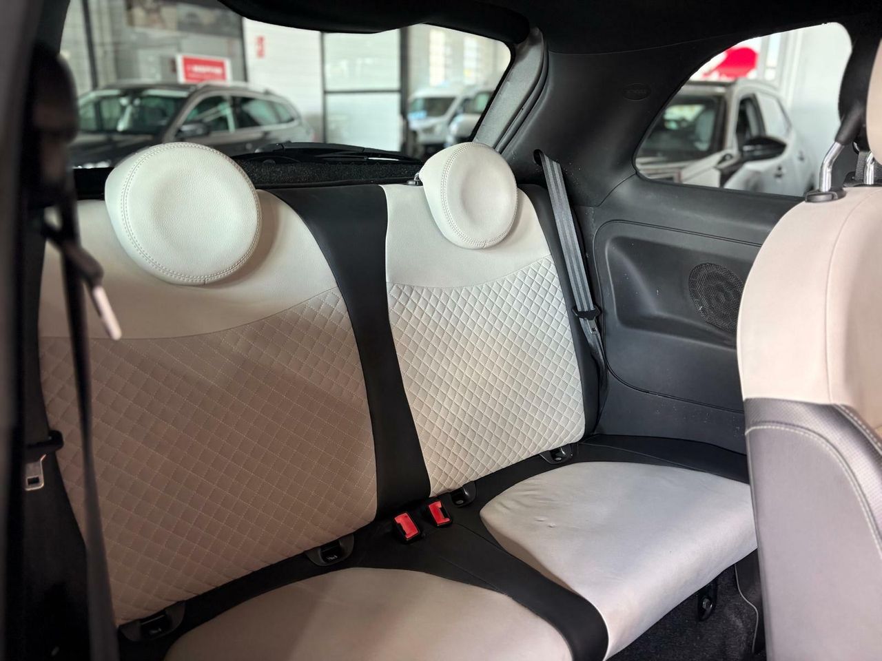 Fiat 500 DOLCEVITA 1.0 HYBRID  - Foto 2