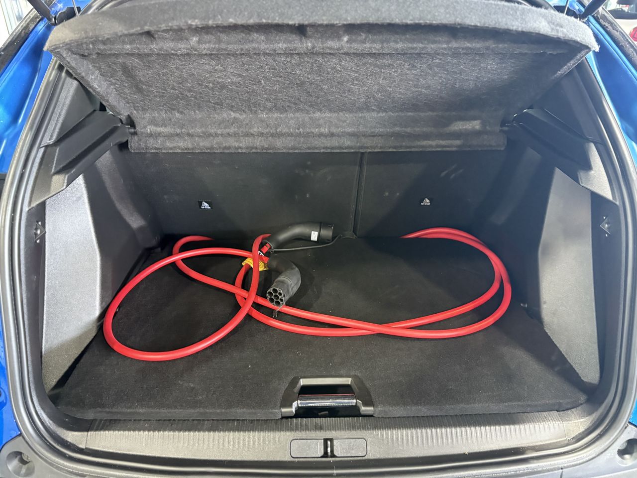 Peugeot e-2008 Electrico Allure Pack e-2008 Electrico Allure Pack - Foto 2