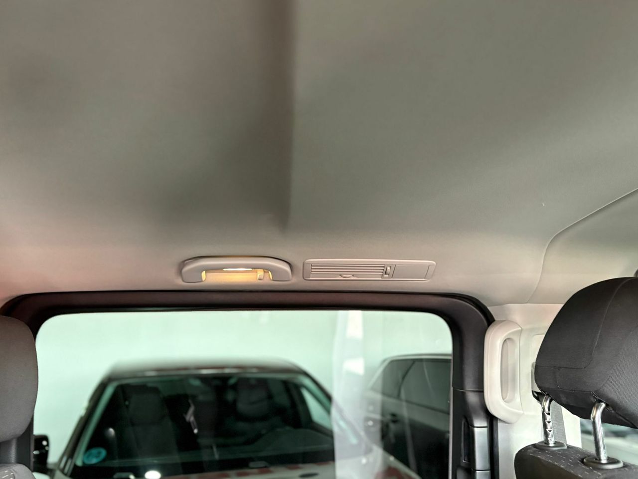 Mercedes Vito 116CDI AT 120KW TOURER PRO LARGA  - Foto 2