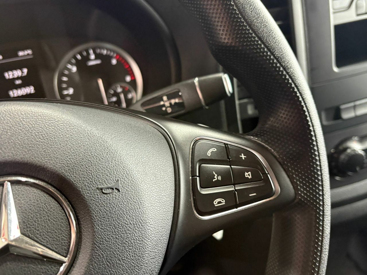 Mercedes Vito 116CDI AT 120KW TOURER PRO LARGA  - Foto 2