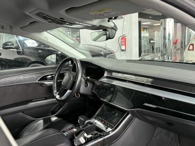 Audi A8 5.0 TDI L  L 50 TDI quattro tiptronic