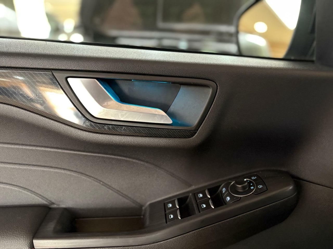 Ford Kuga Titanium 1.5T EcoBoost 150cv - Foto 2