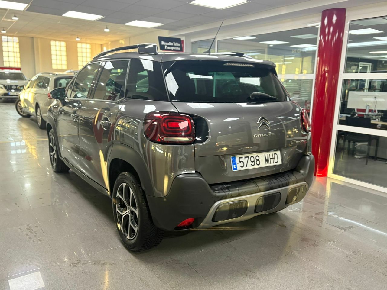 Citroën C3 Aircross Aircross PureTech SS Shine GRIS PLATINO (METALIZADO)	TEJIDO CURITIBA TRITONO MELTEM - Foto 2