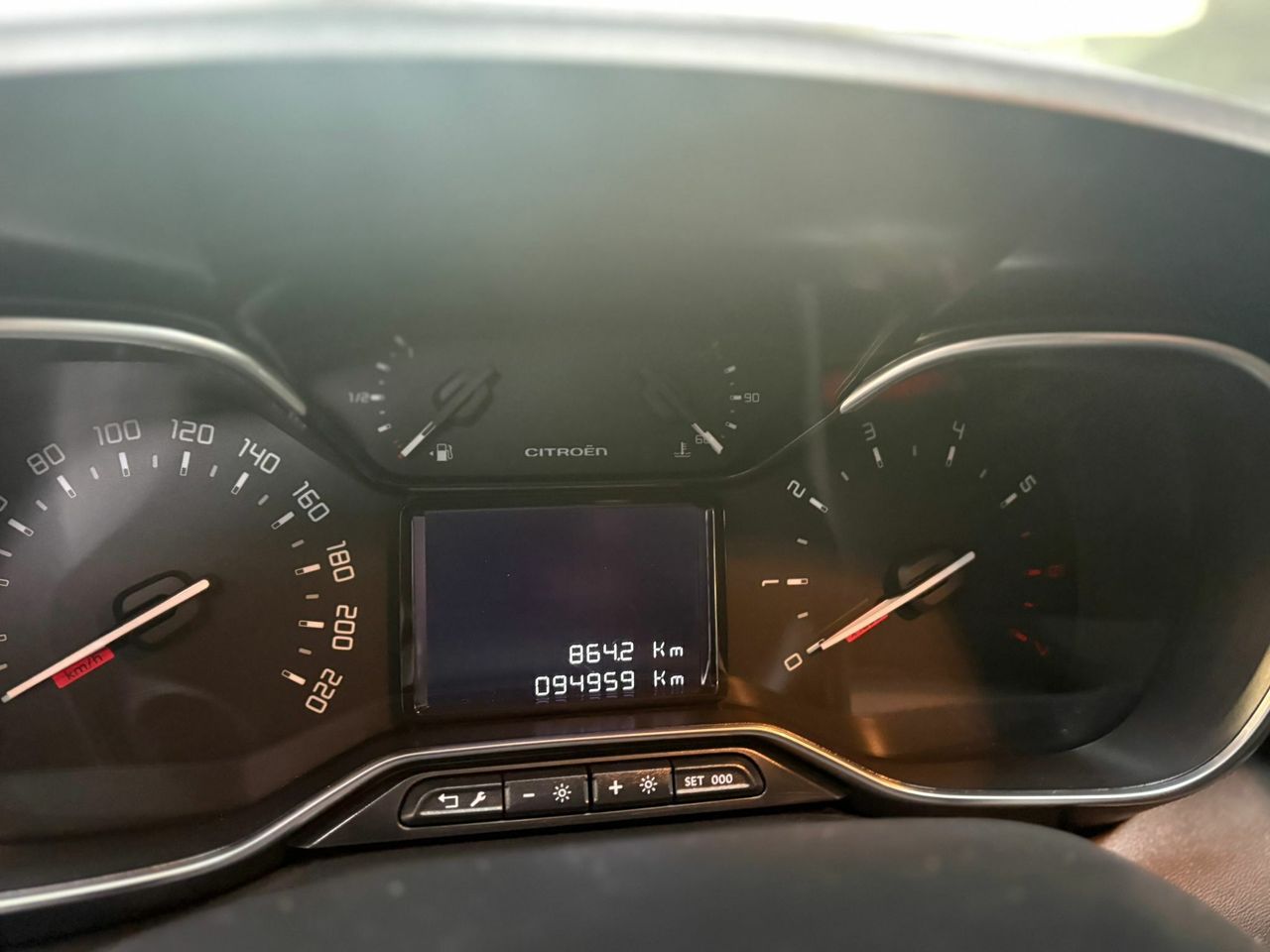 Citroën C3 Aircross Aircross PureTech SS Shine GRIS PLATINO (METALIZADO)	TEJIDO CURITIBA TRITONO MELTEM - Foto 2