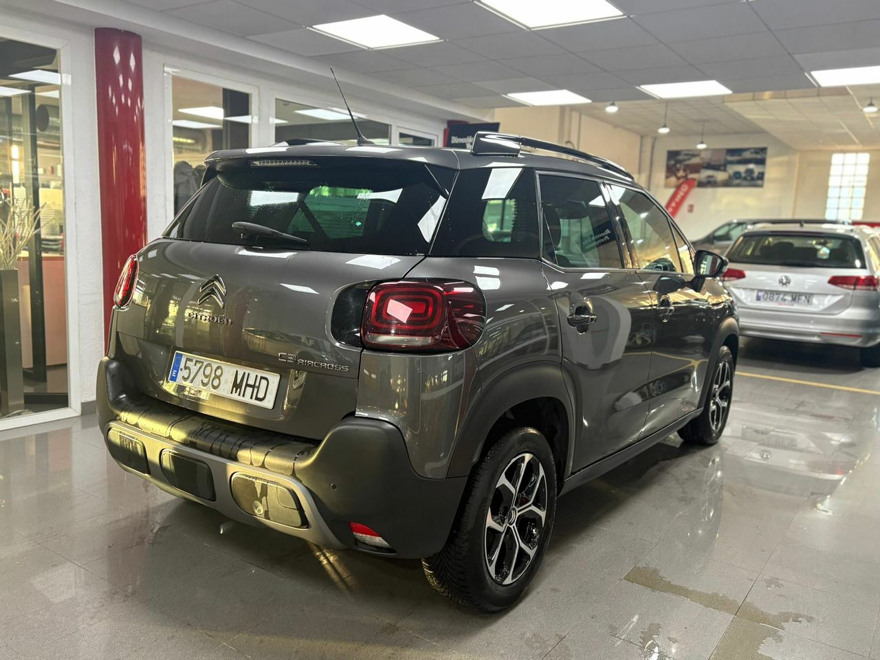 Citroën C3 Aircross Aircross PureTech SS Shine GRIS PLATINO (METALIZADO)	TEJIDO CURITIBA TRITONO MELTEM - Foto 2