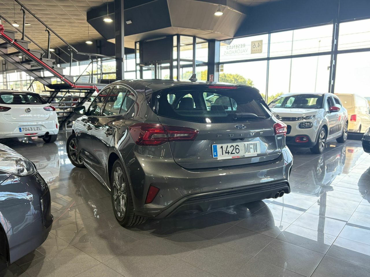 Ford Focus 1.0 ECOBOOST MHEV 92KW ST-LINE PAQUETE DISEÑO ST-LINE^PAQUETE PARKING - Foto 2