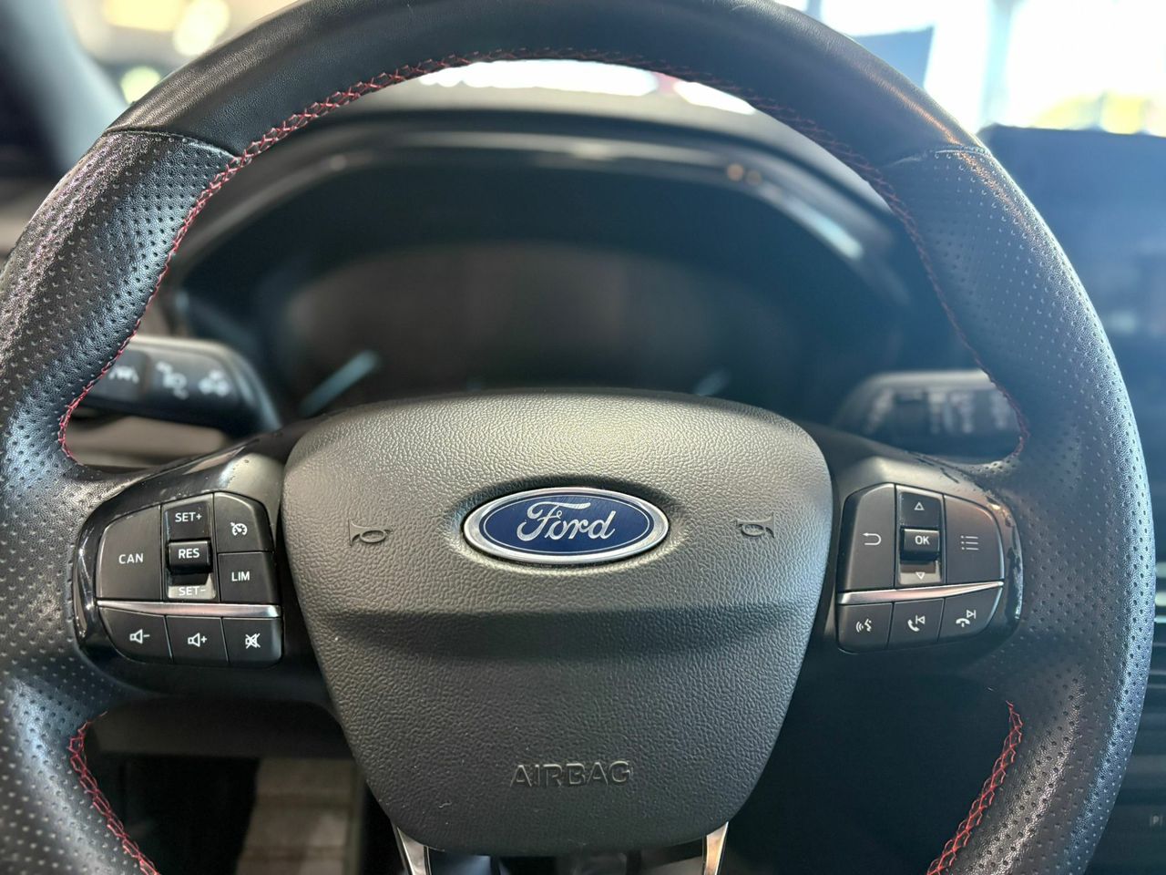 Ford Focus 1.0 ECOBOOST MHEV 92KW ST-LINE PAQUETE DISEÑO ST-LINE^PAQUETE PARKING - Foto 2