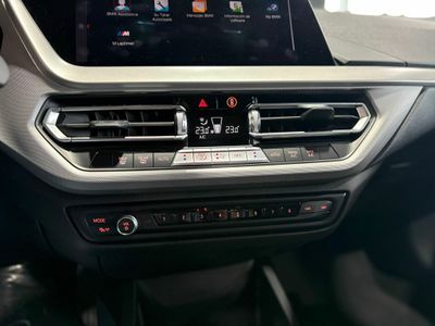 BMW Serie 1  SERIES HATCH 1.5 118I (100KW) Opcionales: 2.157 €