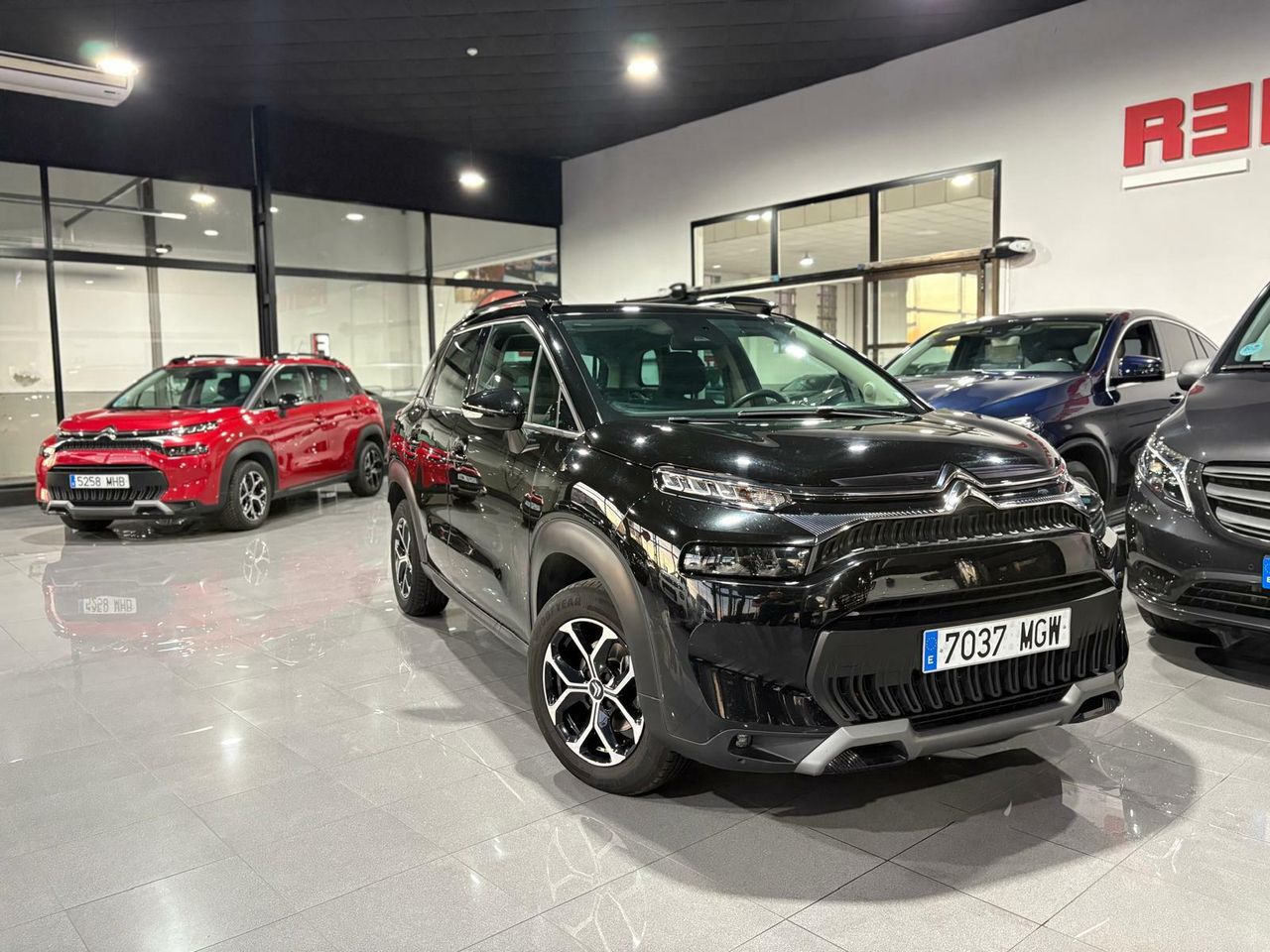 Citroën C3 Aircross Aircross PureTech SS Shine NEGRO PERLA NERA	TEJIDO CURITIBA TRITONO MELTEM - Foto 2