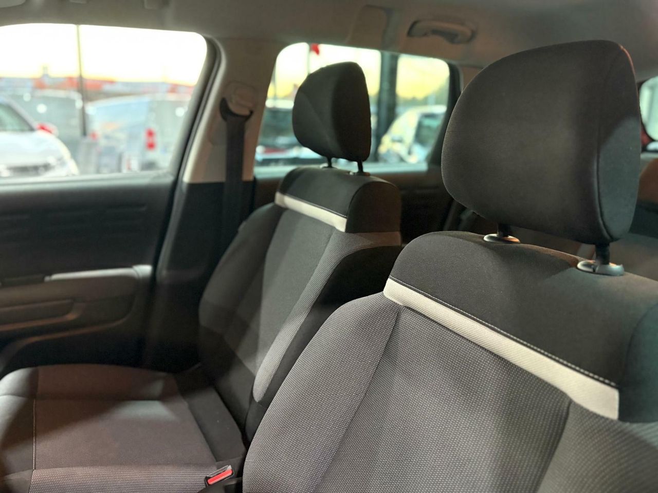 Citroën C3 Aircross Aircross PureTech SS Shine ROJO PEPPER	TEJIDO CURITIBA TRITONO MELTEM - Foto 2