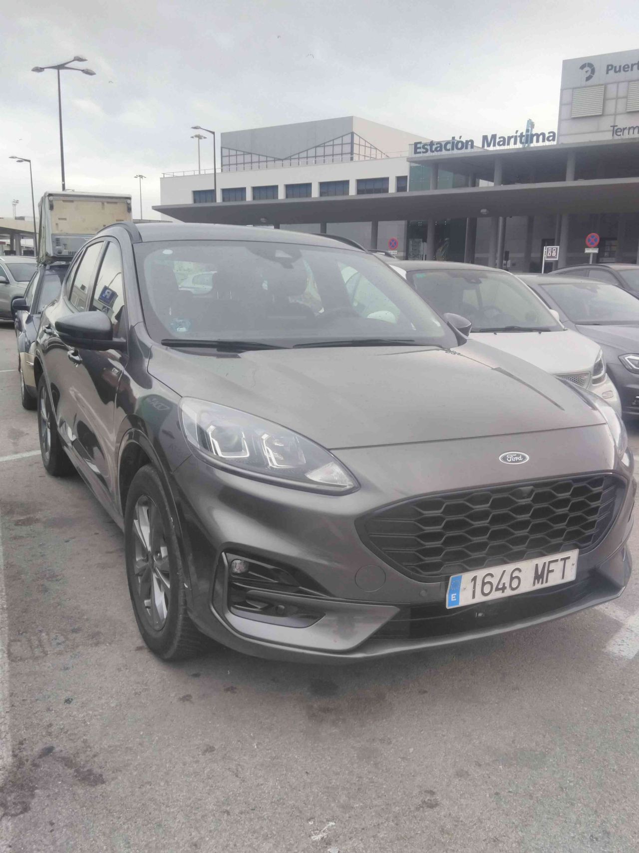 Ford Kuga ST-LINE 2.5 DURATEC PHEV 165KW AUTO ST-LINE 1.5T ECOBOOST 110KW (150CV) ALFOMBRILLAS DE MALETERO REVERSIBLE^PAQUETE TECH^RUEDA DE REPUESTO MINI^CABLE DE CARGA PÚBLICA CON BOLSA^ - Foto 2