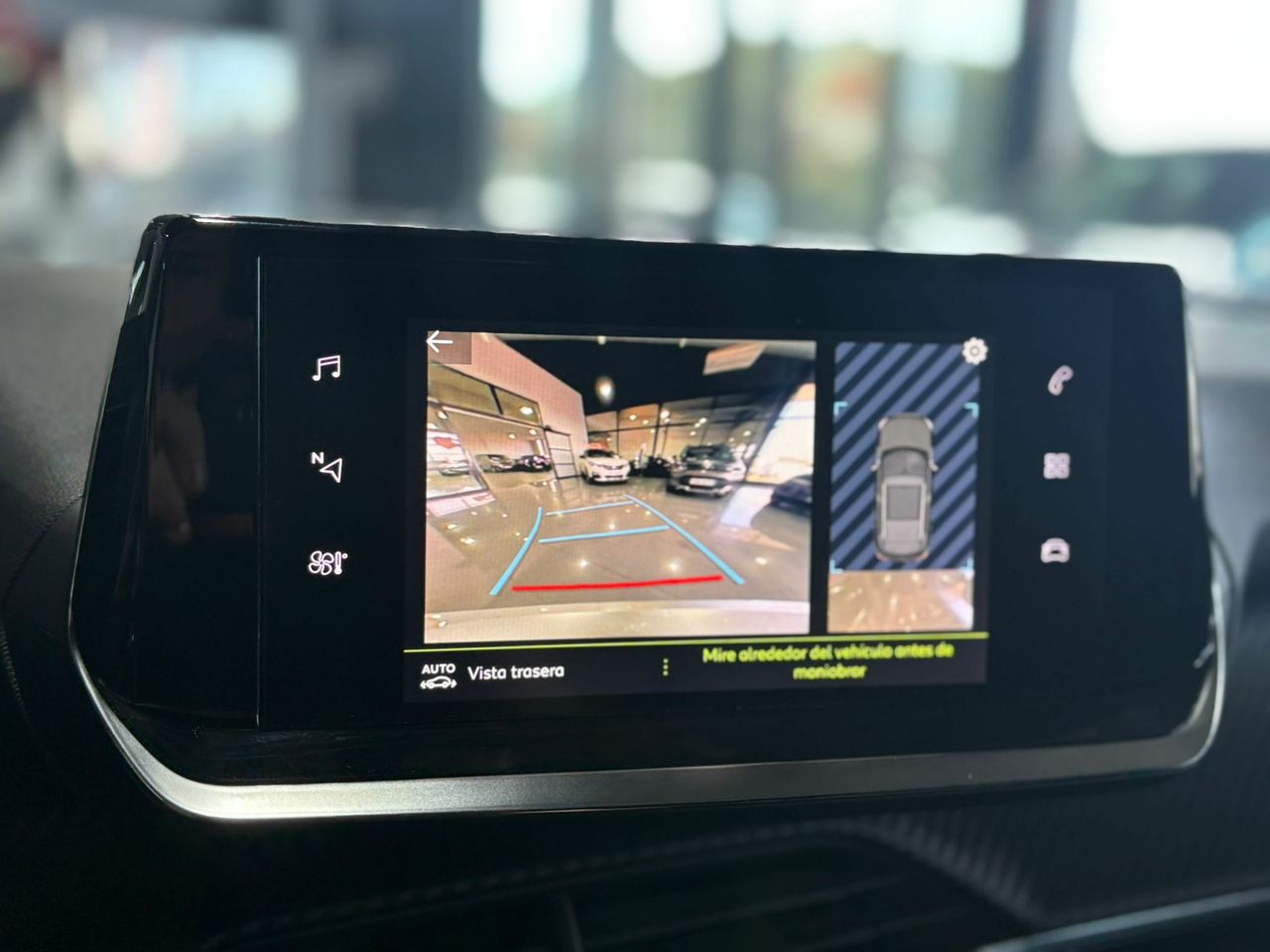 Peugeot 2008 ALLURE PACK PURETECH 130 S&S 6 VEL. MAN TAPICERÍA COZY NEGRO CON PESPUNTES EN AZUL - Foto 2