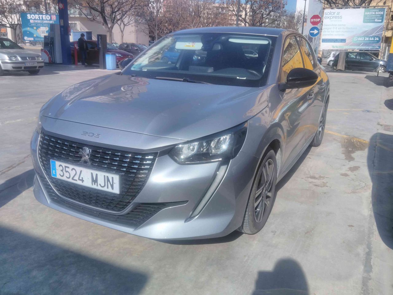 Peugeot 208 ALLURE	73KW (100CV) TAPICERÍA COZY GRIS MÓDENA CON PESPUNTES MENTOLADOS - Foto 2