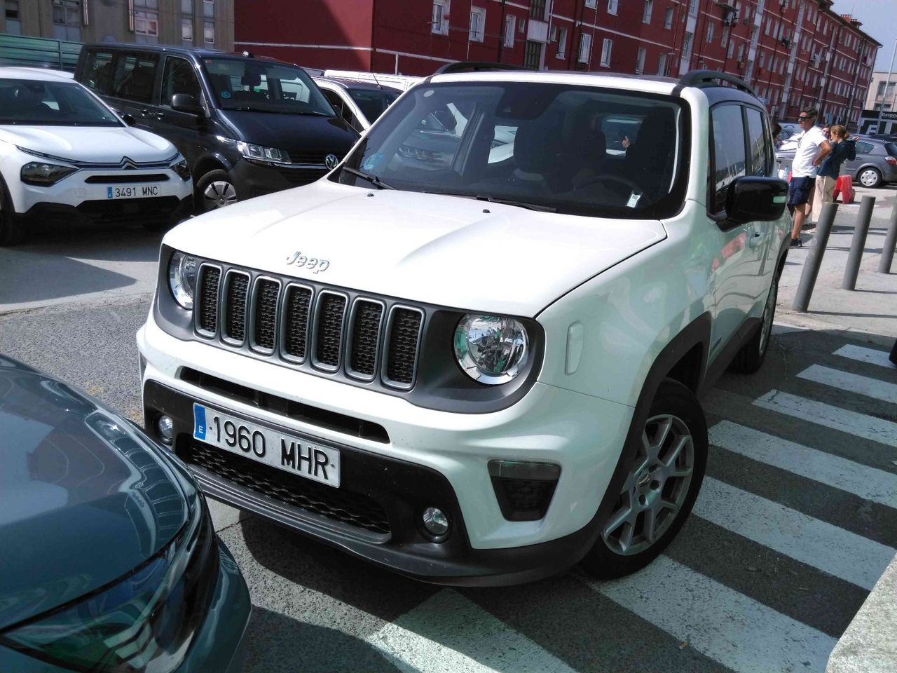 Jeep Renegade EHYBRID 1.5 96KW(130CV) LIMITED ATX GRAPHITE GREY (METALIZADO)	TELA NEGRO - Foto 2