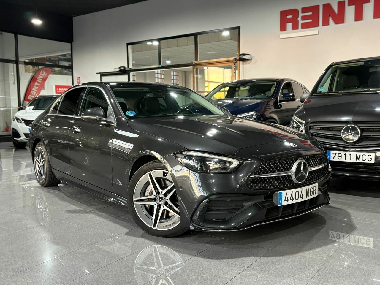 Mercedes Clase C C 200 D AMG Line Premium Plus GRIS GRAFITO (METALIZADO - Foto 2