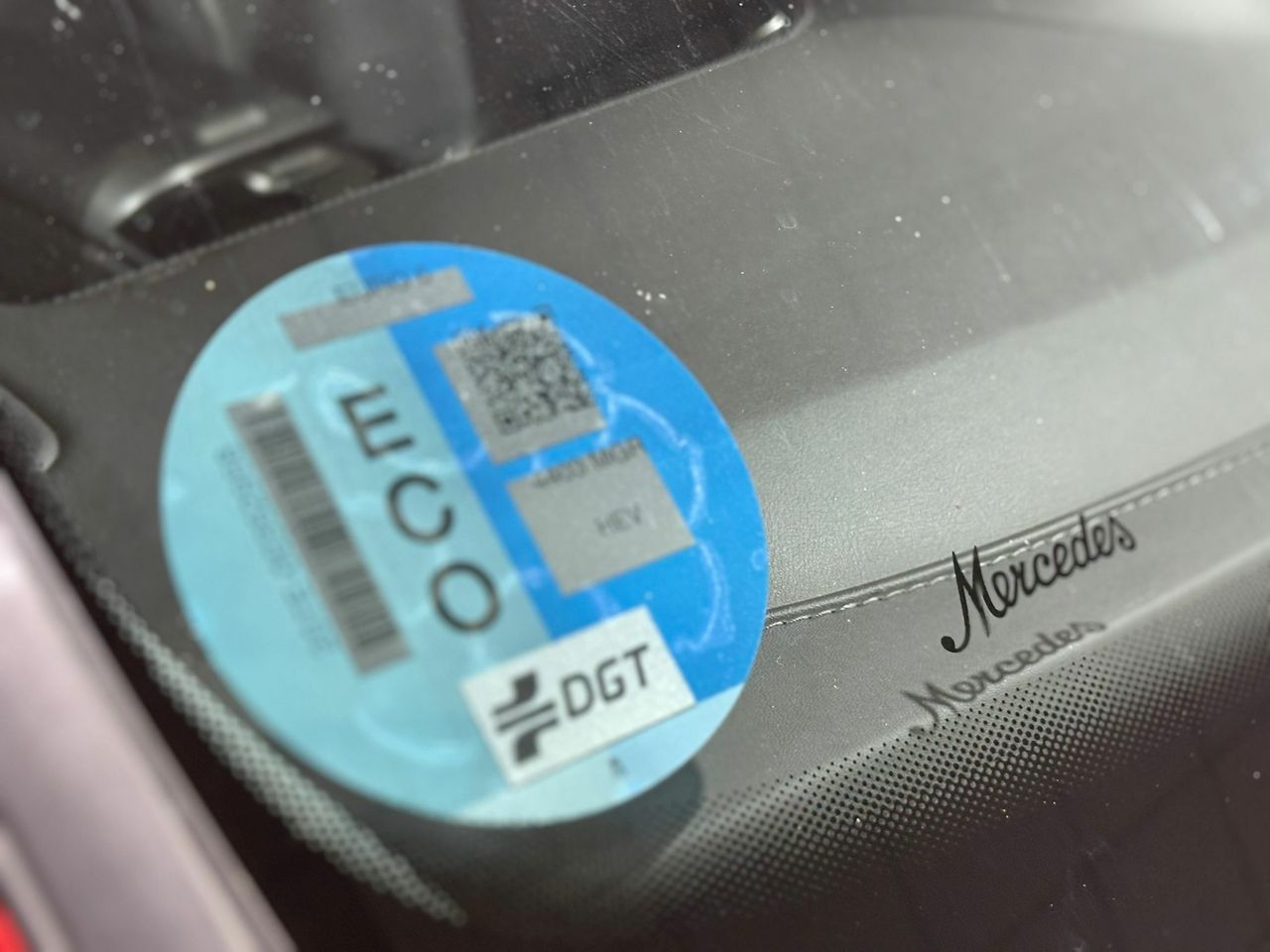 Mercedes Clase C C 200 D AMG Line Premium Plus GRIS GRAFITO (METALIZADO - Foto 2