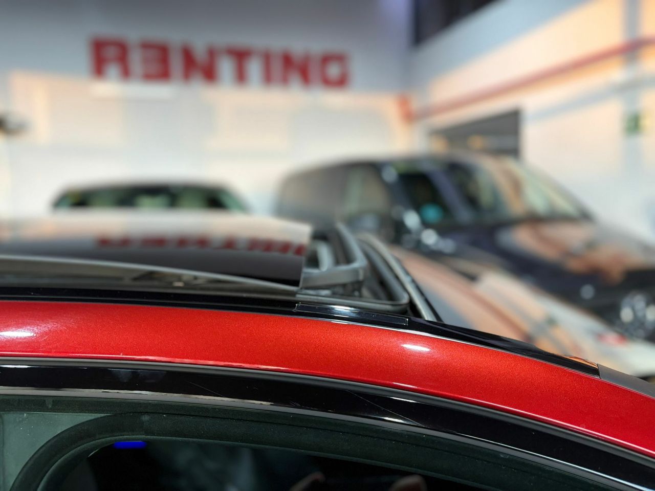 Mercedes Clase C C 200 D AMG Line Premium Plus ROJO PATAGONIA METALIZADO (DESIGNO - Foto 2