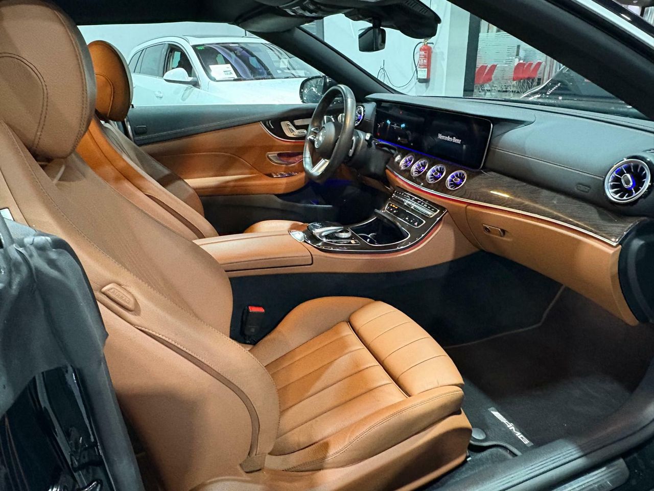 Mercedes Clase E CABRIO E 220 D PAQUETE ADVANTAGE^PAQUETE PREMIUM^PAQUETE PREMIUM PLUS^ - Foto 2