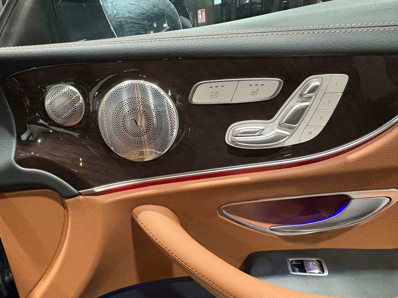 Mercedes Clase E CABRIO E 220 D PAQUETE ADVANTAGE^PAQUETE PREMIUM^PAQUETE PREMIUM PLUS^ - Foto 2