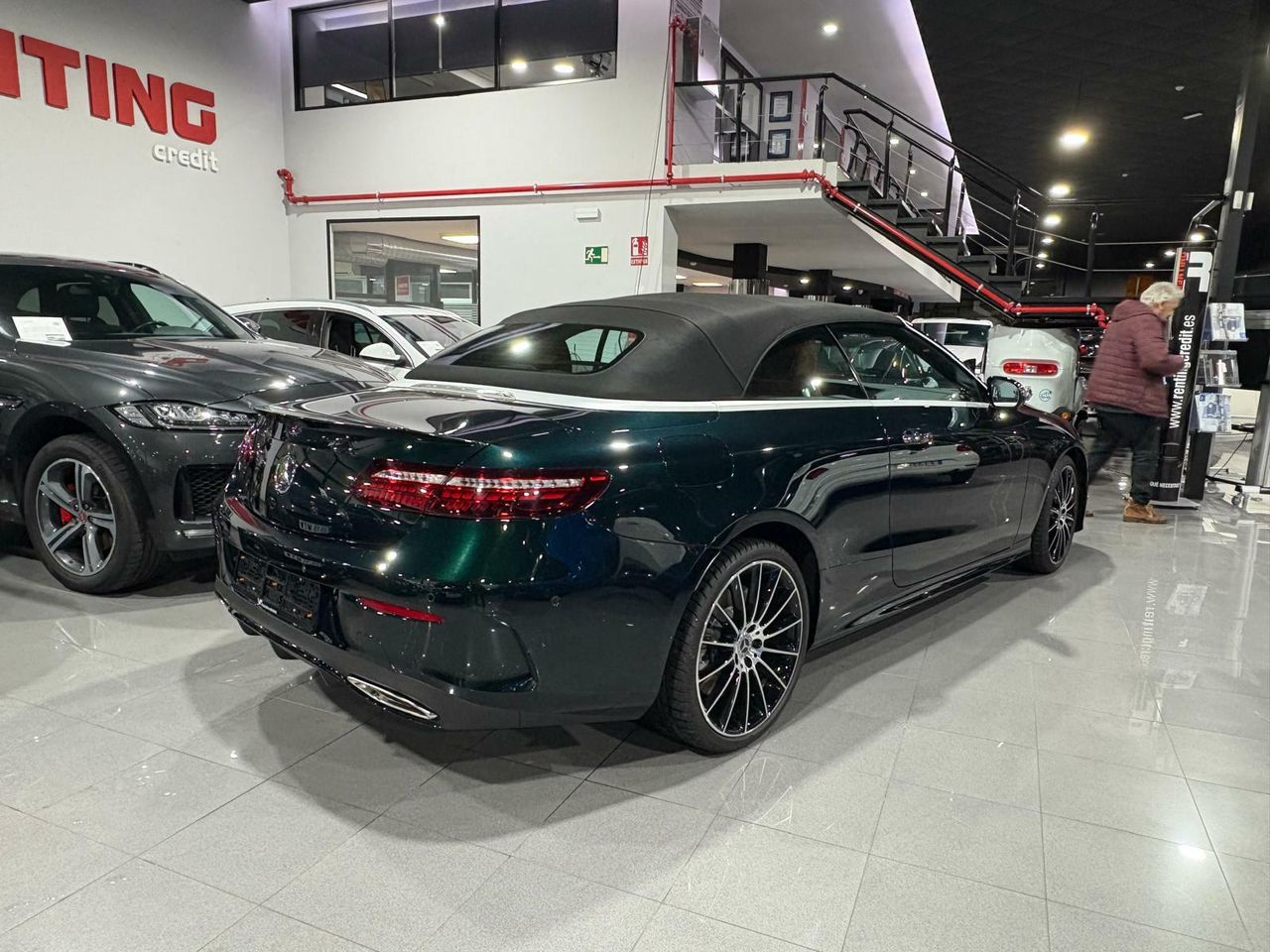 Mercedes Clase E CABRIO E 220 D PAQUETE ADVANTAGE^PAQUETE PREMIUM^PAQUETE PREMIUM PLUS^ - Foto 2