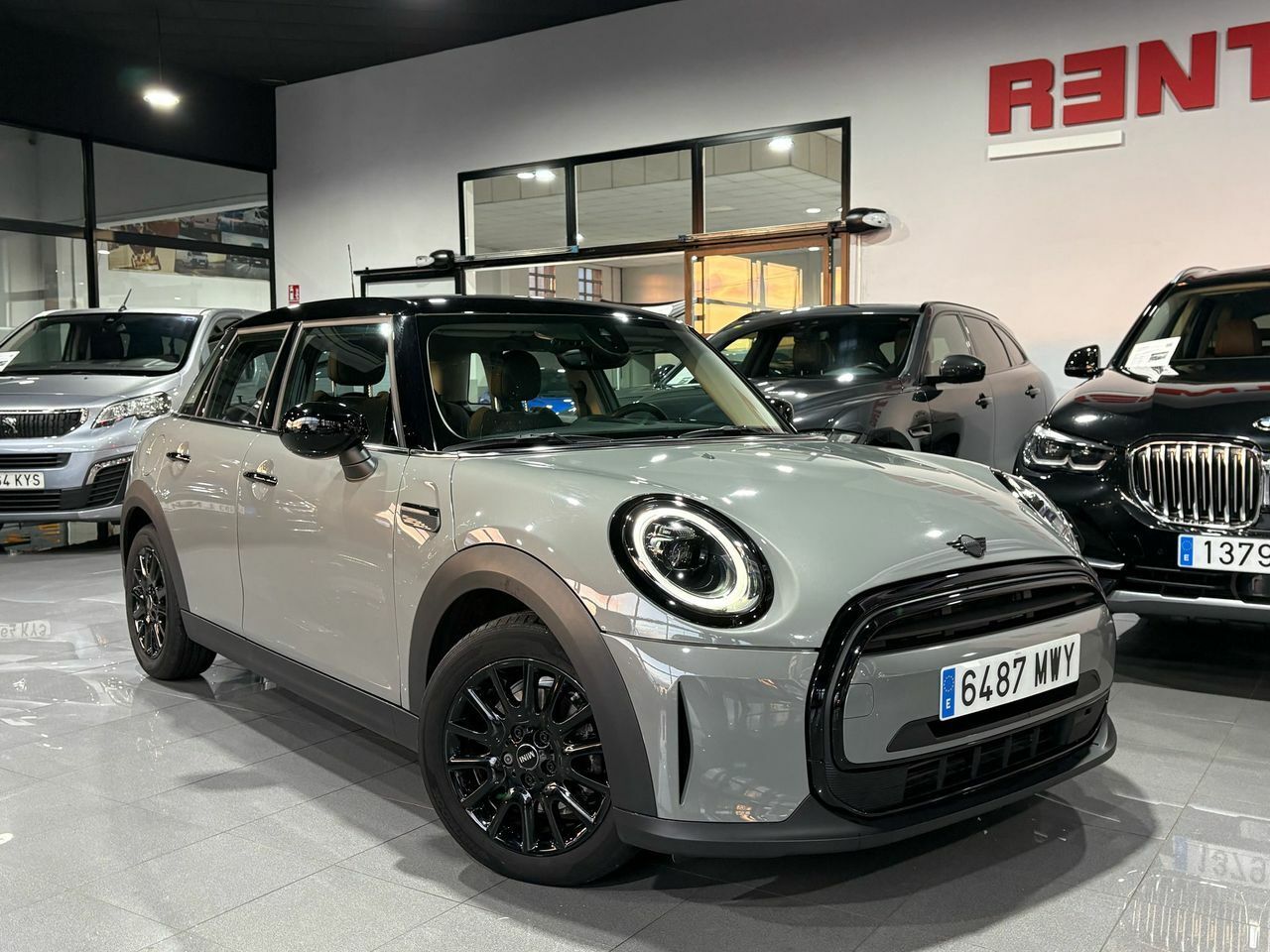 MINI Cooper COOPER 5 PUERTAS ENIGMATIC BLACK METALIZADA	TELA FIREWORK CARBON BLACK - Foto 2