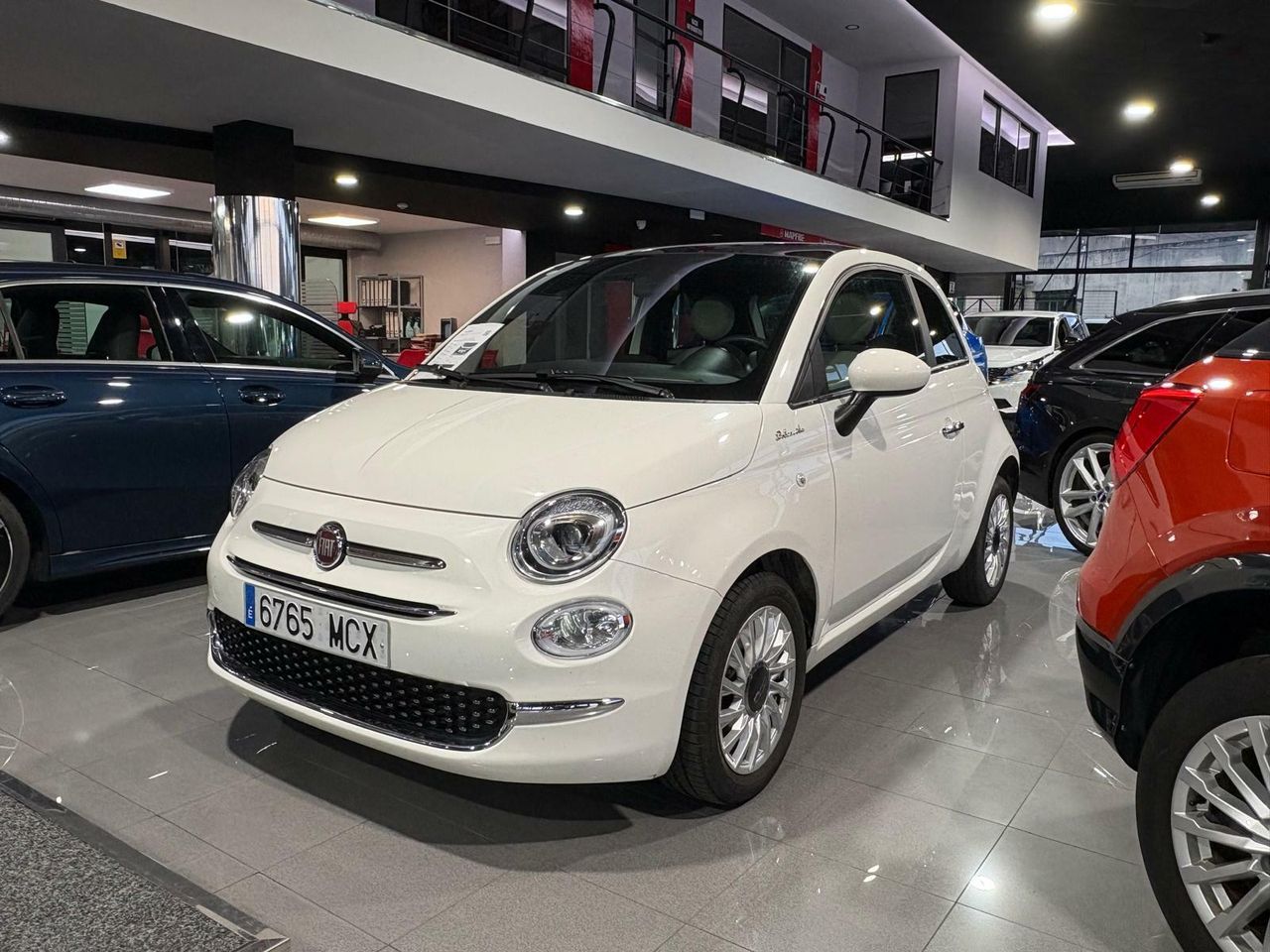 Fiat 500 MONOT	MONOTRIM 1.0 HYBRID 51KW (70 CV) LLANTAS DE ALEACIÓN DE 38CM (15