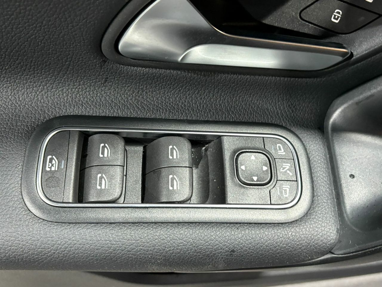 Mercedes Clase A A 160 Business Solution CLASS A (W177) - Foto 2