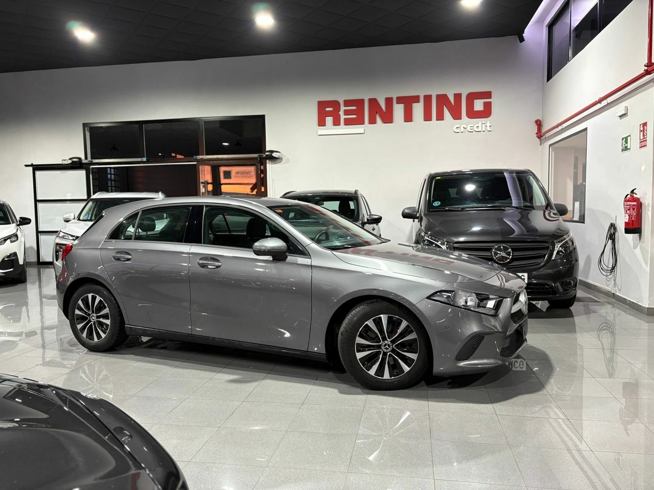 Mercedes Clase A A 160 Business Solution CLASS A (W177) - Foto 2