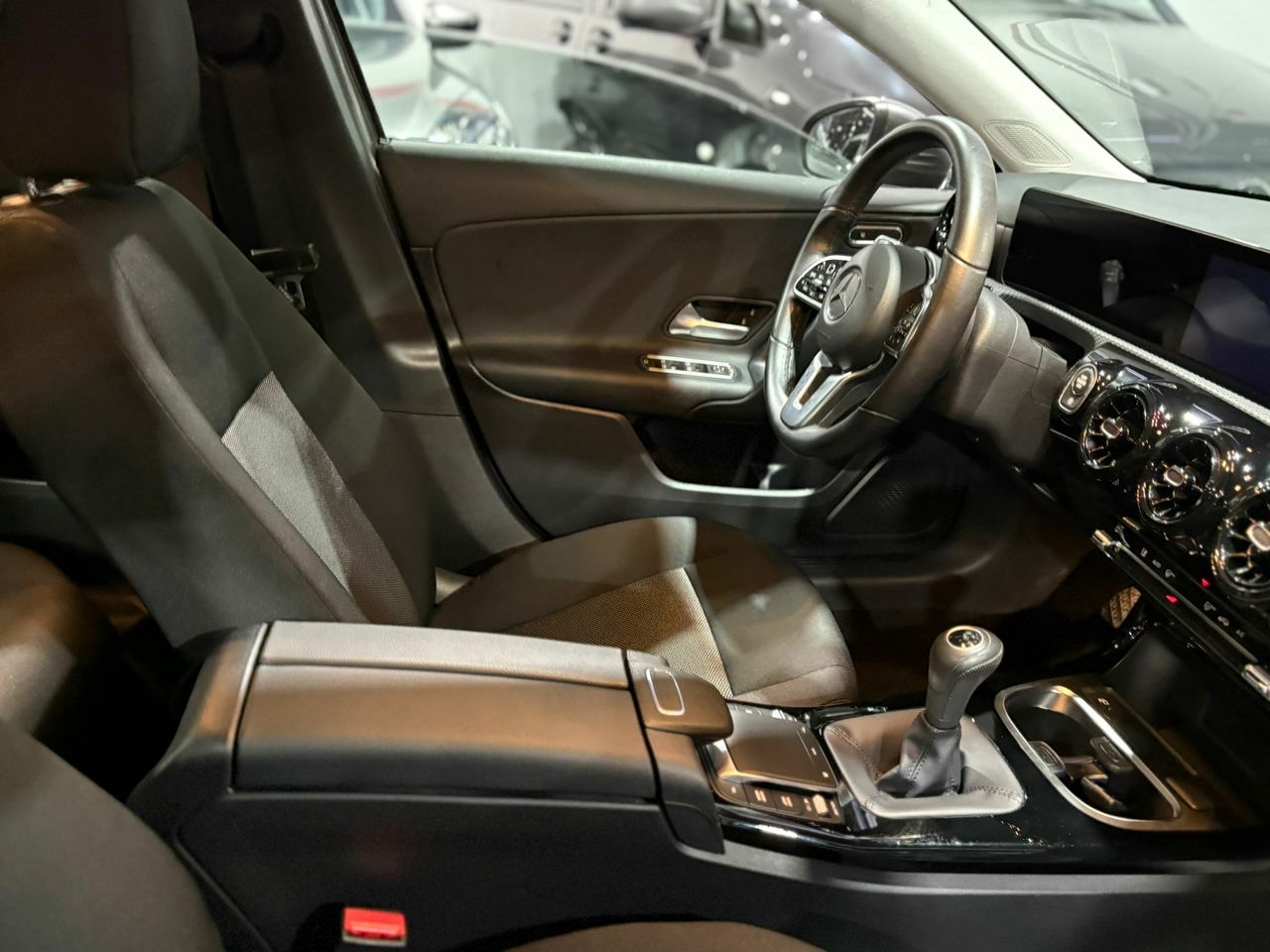 Mercedes Clase A A 160 Business Solution CLASS A (W177) - Foto 2