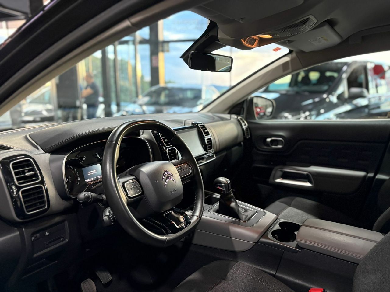 Citroën C5 Aircross LIVE 1.2 130CV MT6  EURO 6DG g/km - Foto 2
