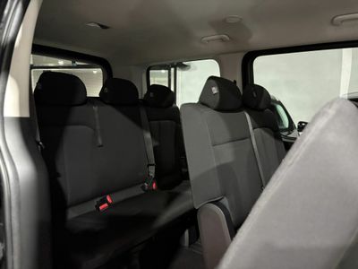 Hyundai Staria 2.2 CRDI Maxx 9S 9 PLAZAS